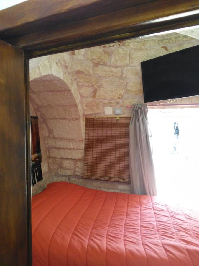 Trullo Francisco Guest House Martina Franca Bagian luar foto