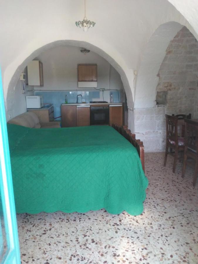 Trullo Francisco Guest House Martina Franca Bagian luar foto